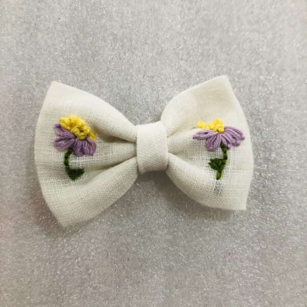 Daisy Loop Hair Bow