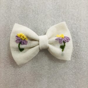 Daisy Loop Hair Bow