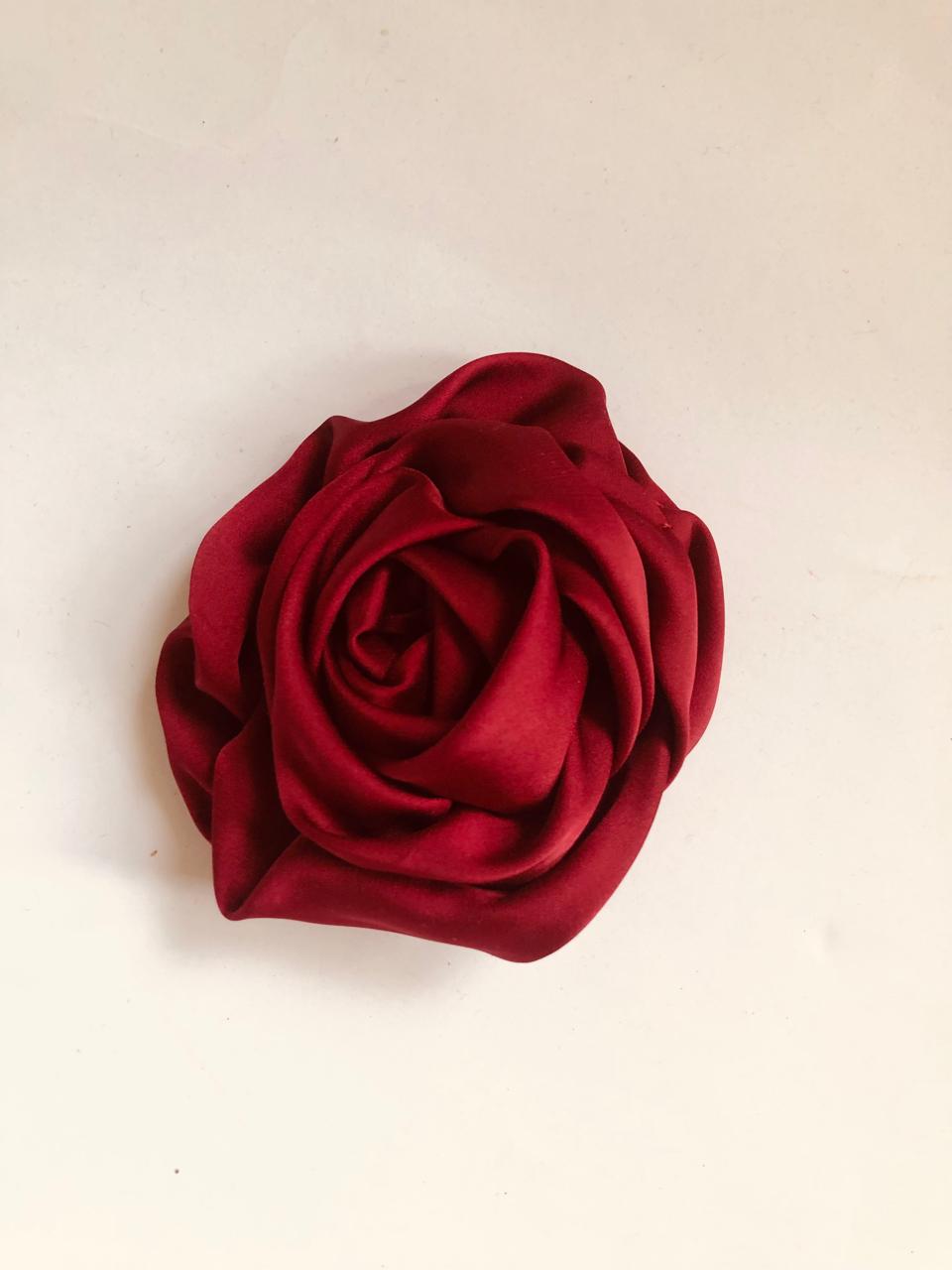 01 Royal Rose Accessory - Image 1