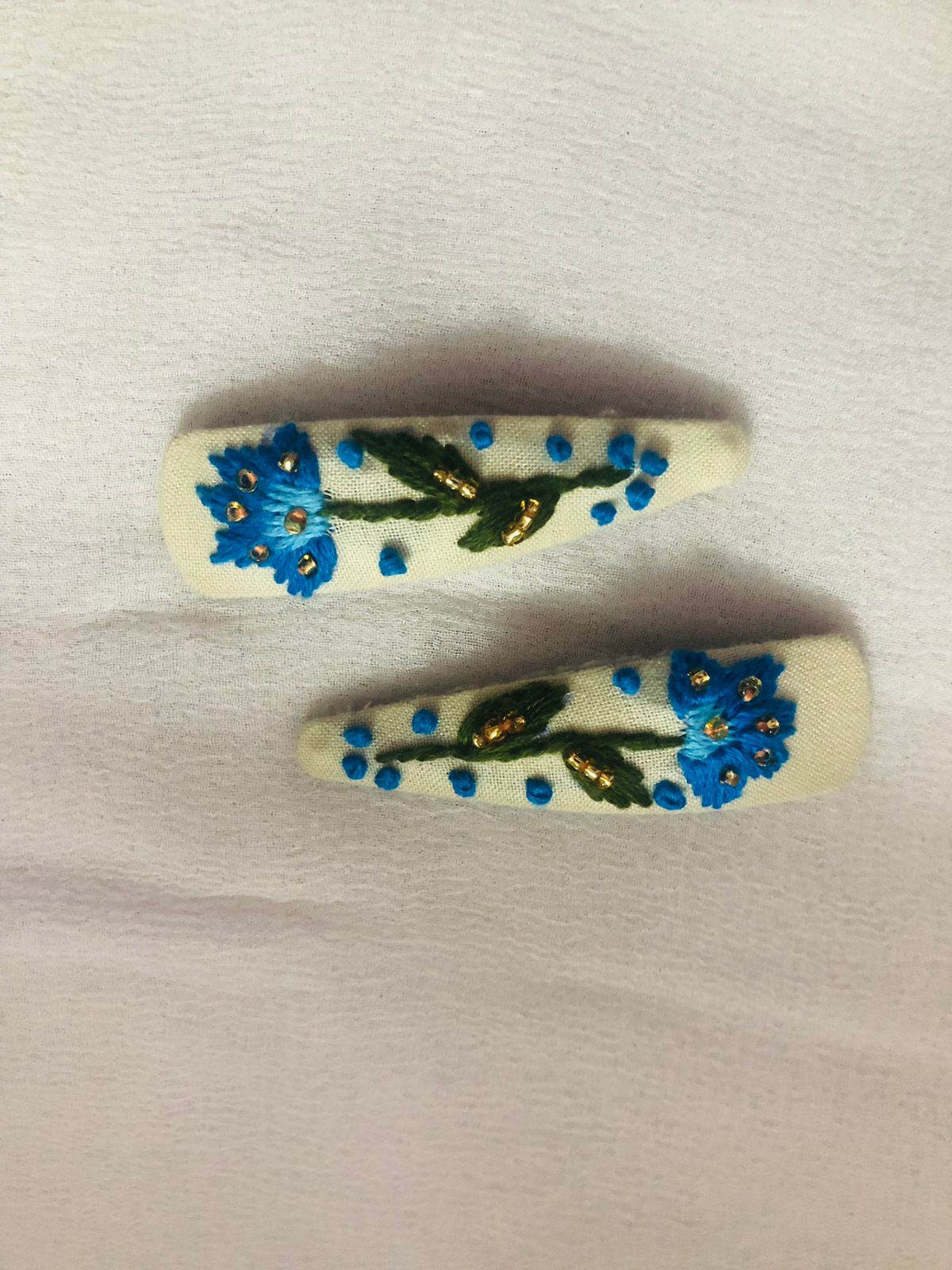 24 Vintage Blue Hairpins - Image 1