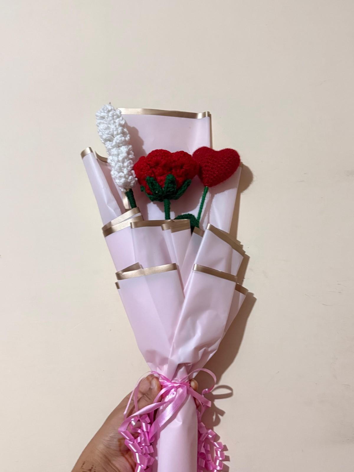 4 (1) Blush Blossom Bouquet - Image 1