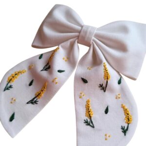 Minimal Design Hair Bow