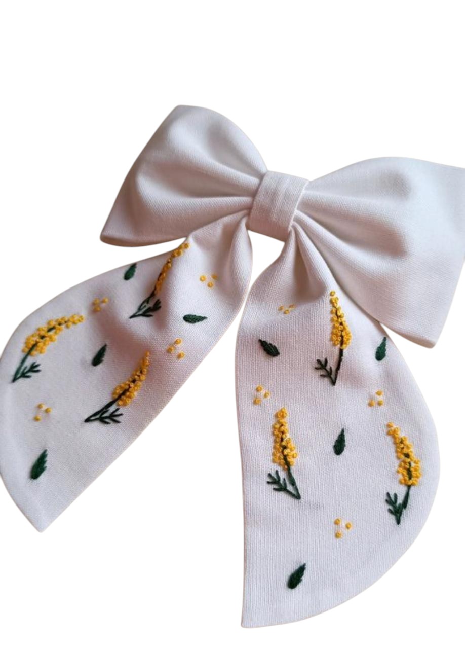 6 (1) Minimal Design Hair Bow - Image 1