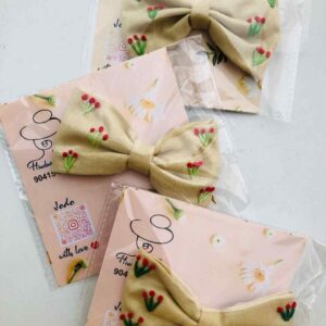 Minimal Design Hair Bow